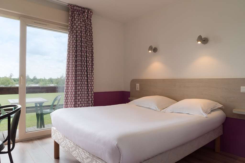 Logis Hotel Restaurant La Vieille Ferme Sance Phòng bức ảnh